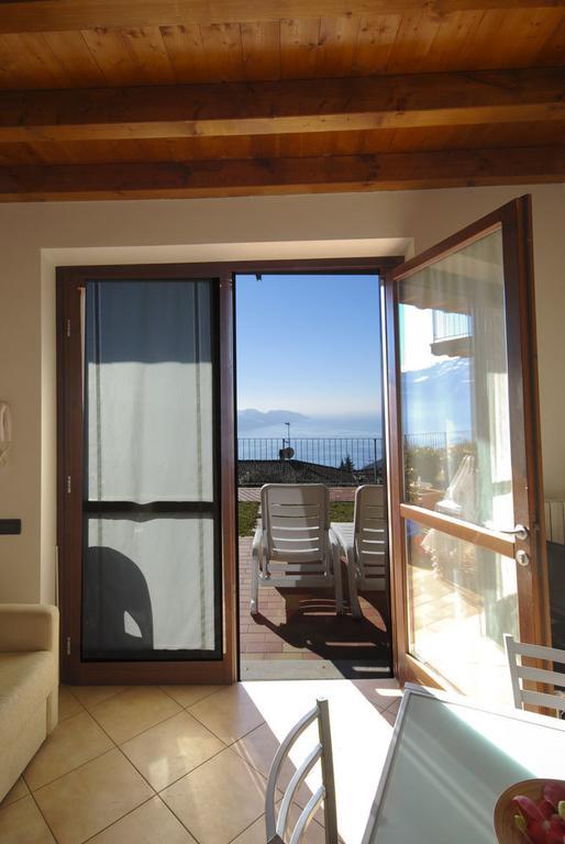Residence Mirena - Rebomaholidays Tignale Luaran gambar